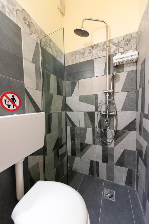 Apartment Pure Urban Bedboxes Acropolis Metro Petralona *