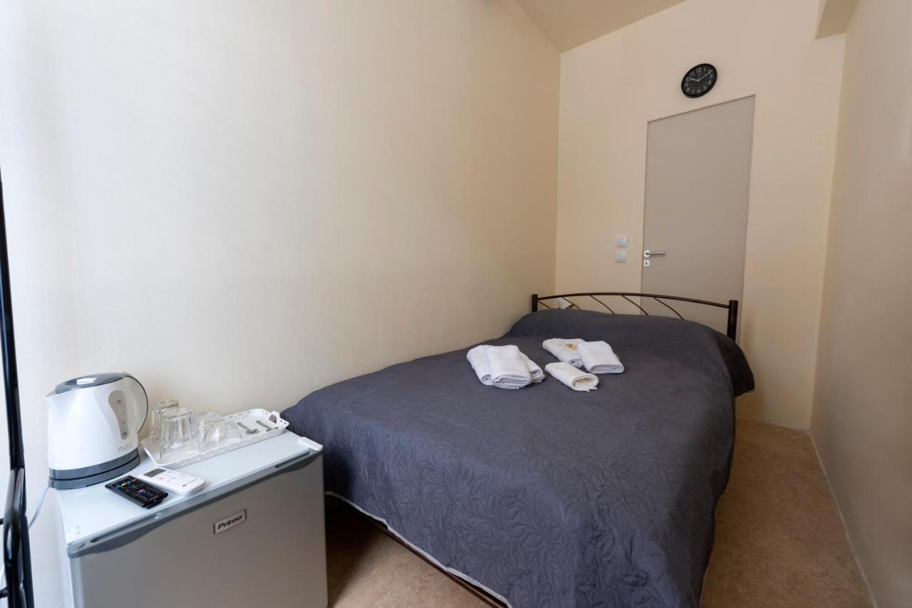 Pure Urban Bedboxes Acropolis Metro Petralona Apartment