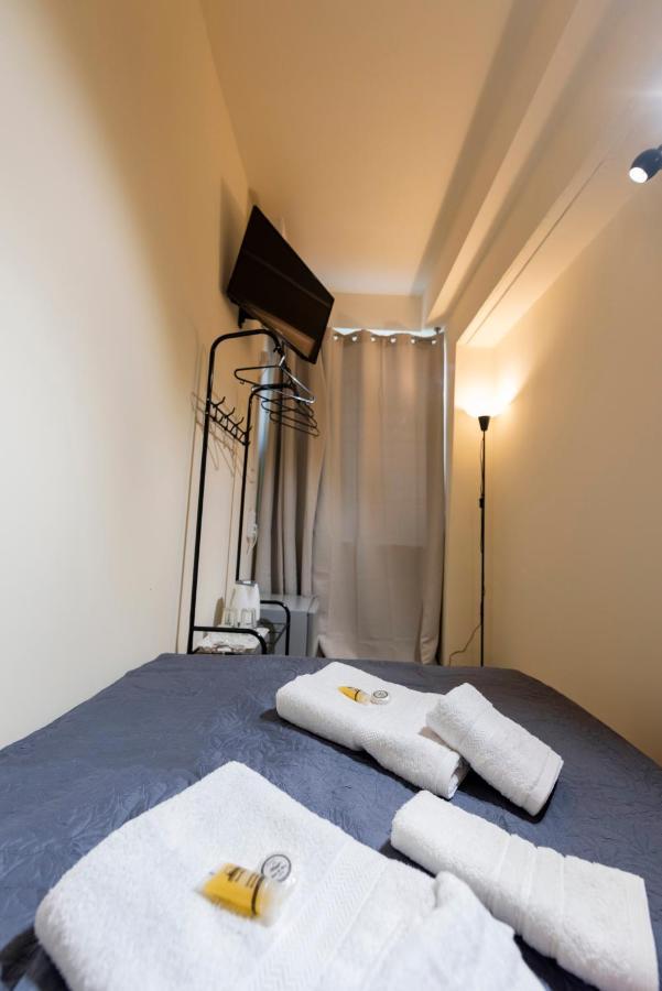 Apartment Pure Urban Bedboxes Acropolis Metro Petralona